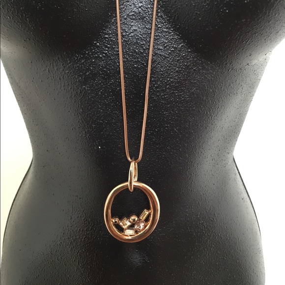 Swarovski Crystal Oval Rose gold pendant necklace - Picture 2 of 4